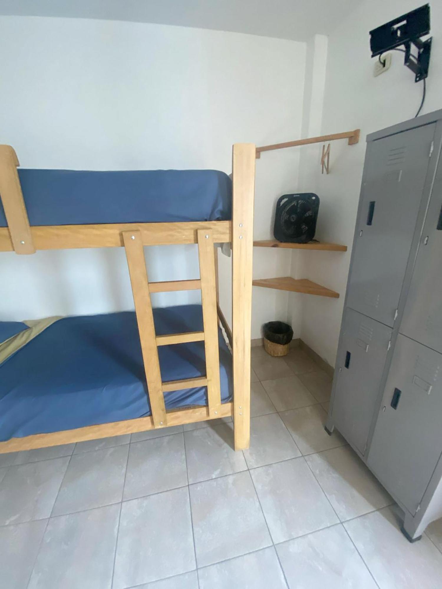 Ravenala Paracas Hostel Bagian luar foto